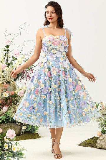 Cute A Line Spaghetti stropper blå te lengde Prom kjole med 3D-blomster